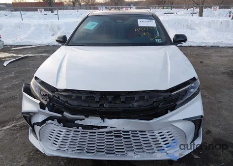 2025 Toyota Camry Xse из США, поврежденный, VIN 4T1DBADK3SU019193